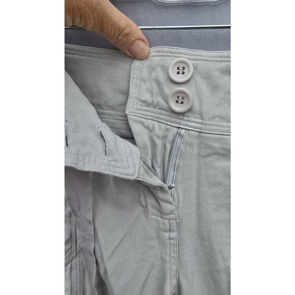 White House Black Market Capri Pants Womens 4 Gray Silk Cargo Embroidered - Picture 5 of 10